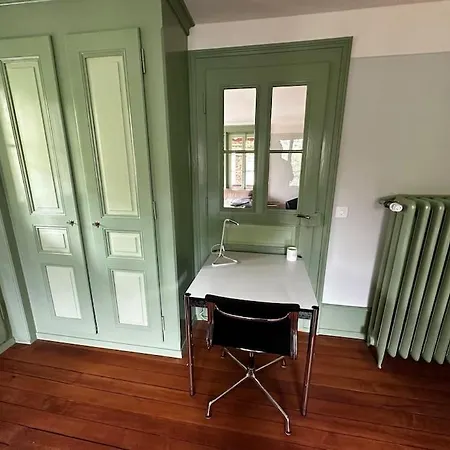 Zentrumsnahes, Stilvolles Nahe Bern-bahnhof Апартаменты *