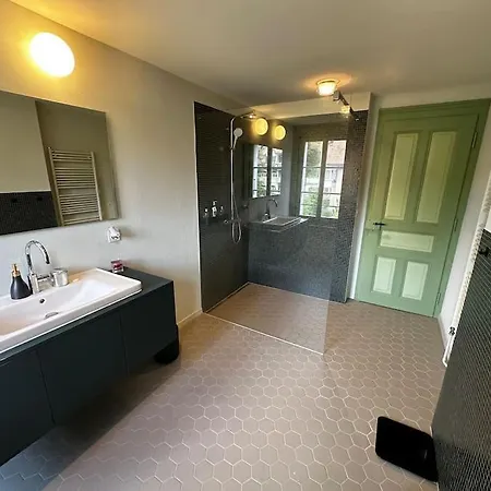 Zentrumsnahes, Stilvolles Nahe Bern-bahnhof