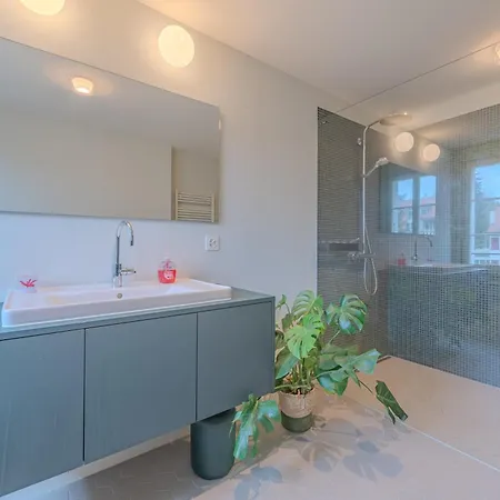 Zentrumsnahes, Stilvolles Nahe Bern-bahnhof ברן