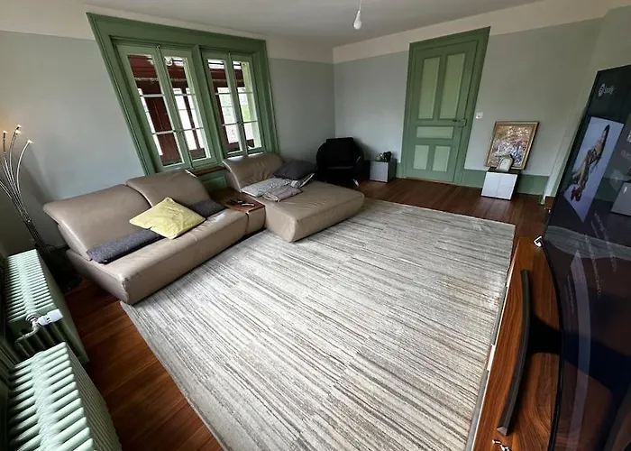 Apartament Zentrumsnahes, Stilvolles Nahe Bern-bahnhof Berno