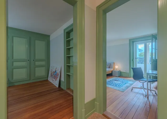 Zentrumsnahes, Stilvolles Nahe Bern-bahnhof Apartament