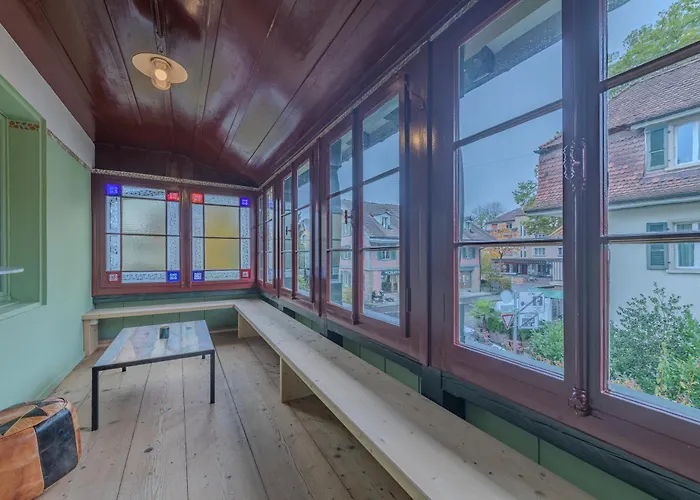 Zentrumsnahes, Stilvolles Nahe Bern-bahnhof Apartament Berno